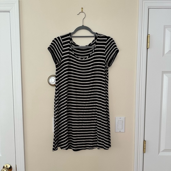 Socialite Dresses & Skirts - Black and white striped t-shirt dress